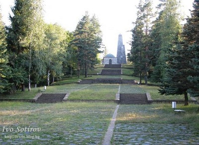 s Pol Serafimovo memorial 4