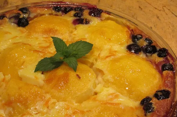 Клафути с праскови