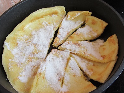 Кайзершмаррн (Kaiserschmarrn) или Австрийски Императорски палачинки — стъпка 3