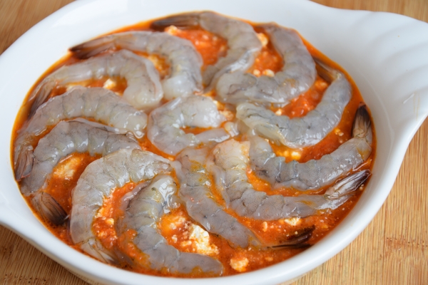 Скариди саганаки — стъпка 5