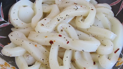 Панирани калмари - как да останат крехки и вкусни — стъпка 3