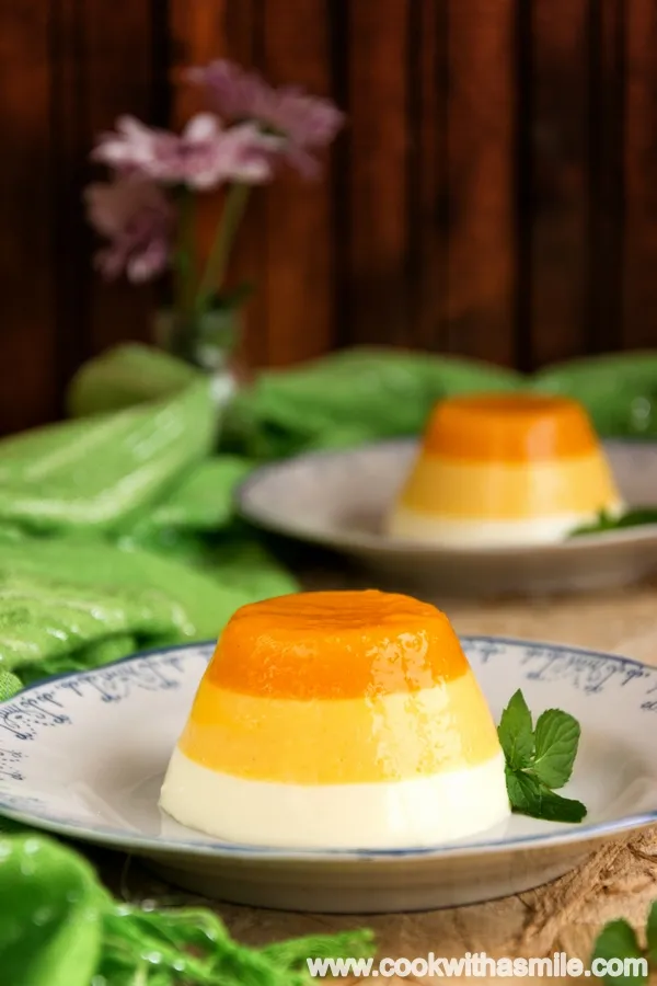 Панакота с праскови