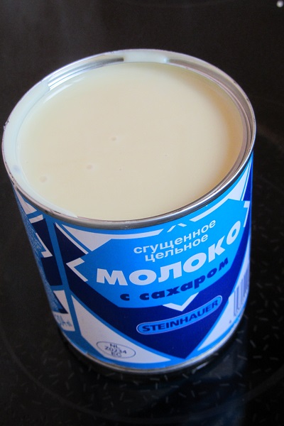 подсладено кондензирано мляко