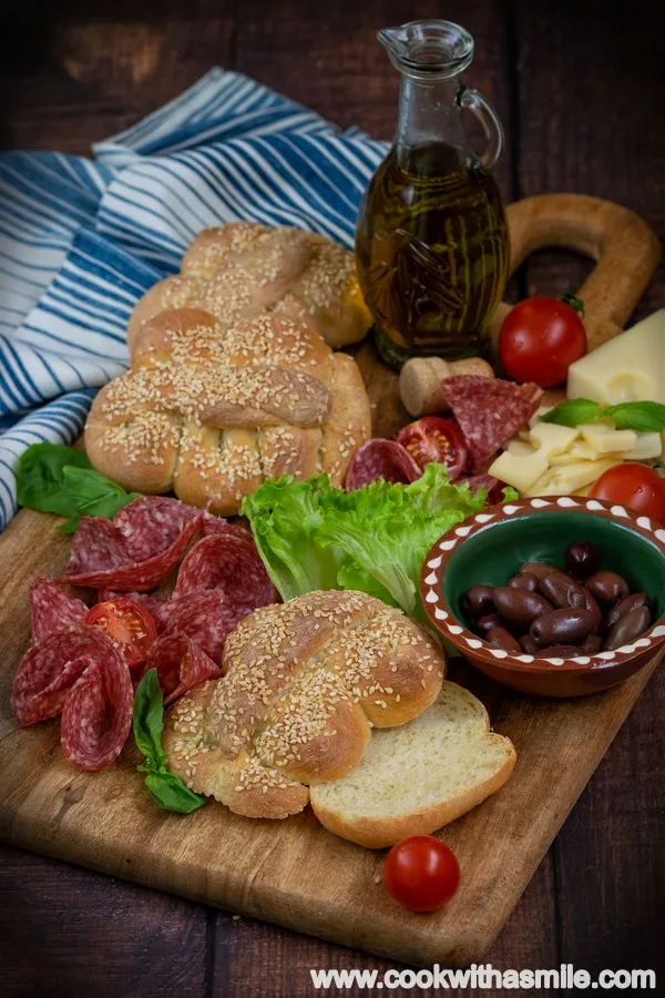 Сицилиански хлeбчета Мафалда (Mafaldе Sicilianе/Pane Siciliano)