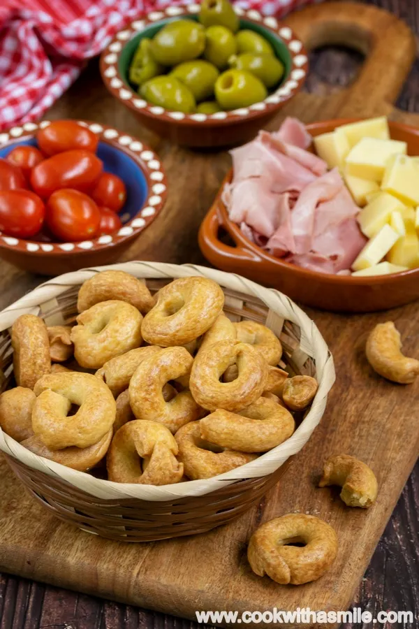 Хрупкави Италиански гевречета Тарали (Taralli Pugliesi)